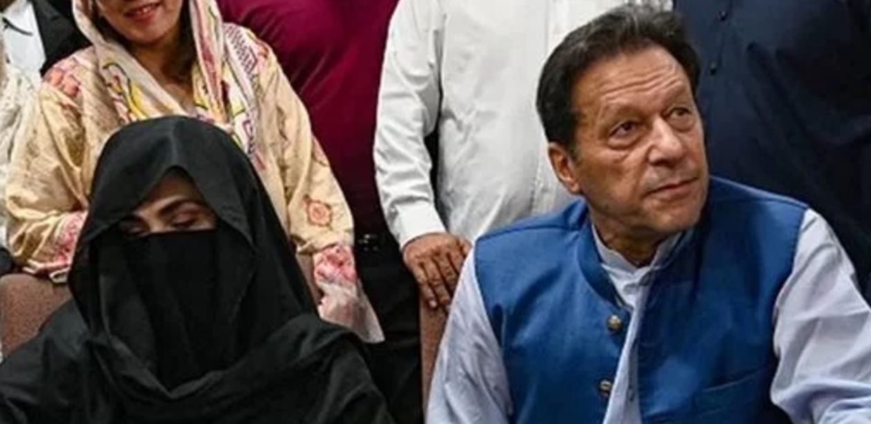 زوجة عمر خان رئيس وزراء باكستان الاسبق